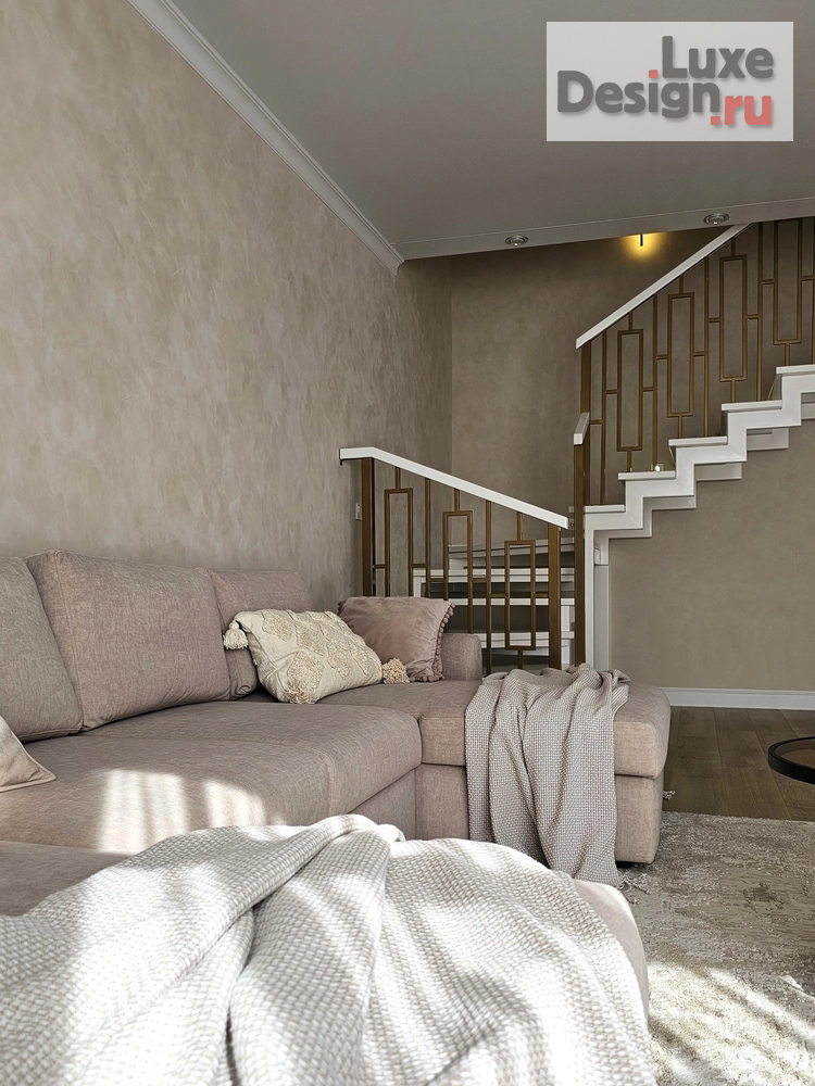 Дизайн интерьера коттеджа " Дизайн частного дома 140м2. в светлых тонах" (фото 9)