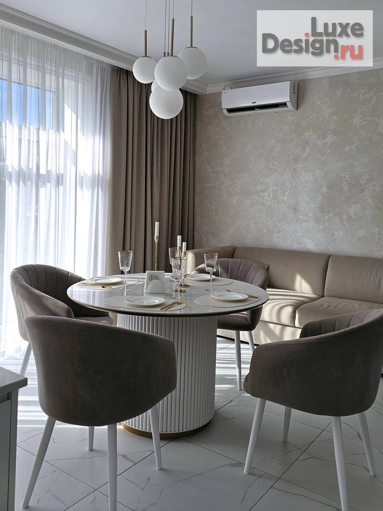 Дизайн интерьера коттеджа " Дизайн частного дома 140м2. в светлых тонах" (фото 4)