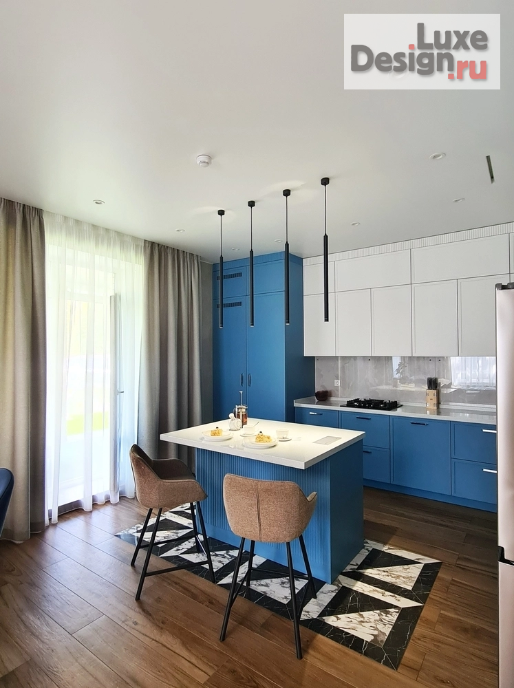 Дизайн интерьера коттеджа "Дизайн интерьера частного дома 150м2" (фото 1)