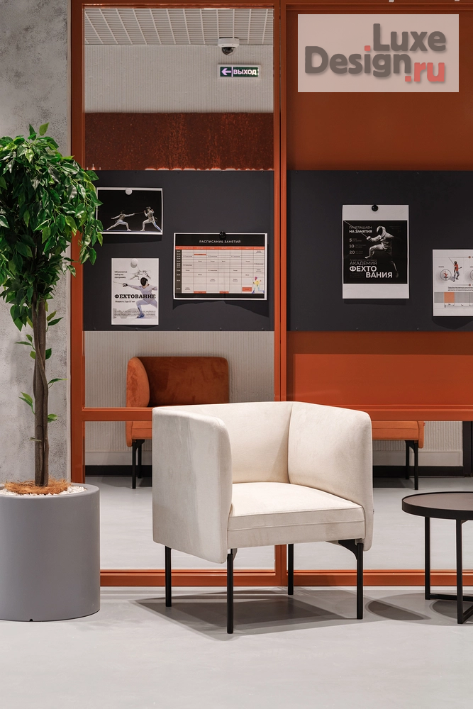 Дизайн интерьера школы "ЯРКИЙ ТЕРРАКОТ. ШКОЛА ФЕХТОВАНИЯ КАЗАНЬ" (фото 12)